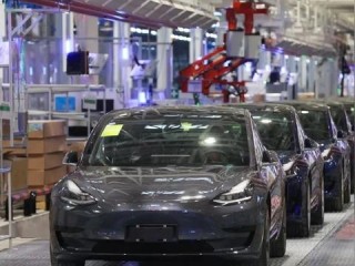 SpaceX，星辰大海的梦想与413亿美元的挑战
