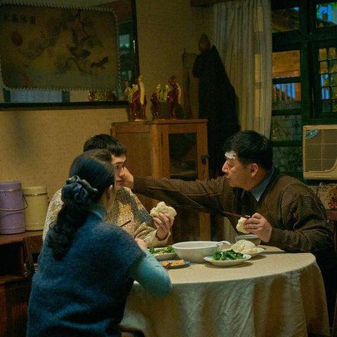 未宣判的离婚迷雾，男子突遭的婚姻变故之谜